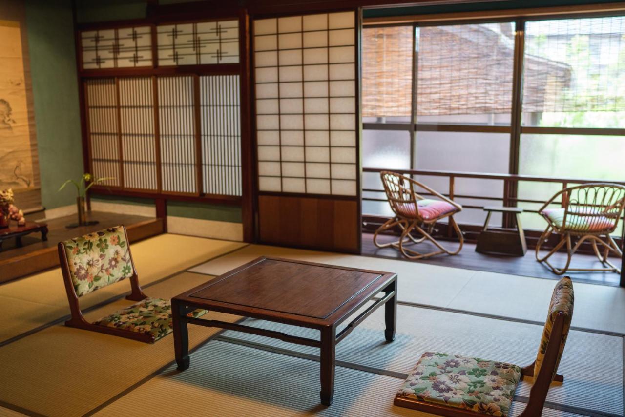 Machiya Guest House Carta Kanazawa Exteriér fotografie